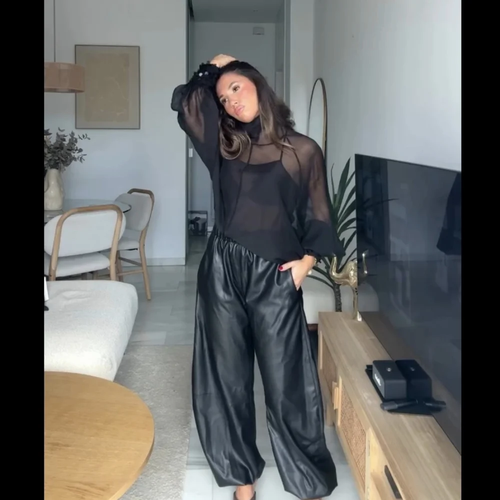 Zara Faux Leather Balloon Pants Black Size S